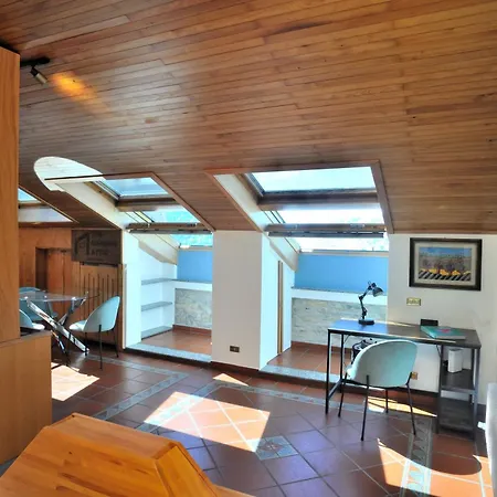 Apartamento The Garden Attic Cernobbio