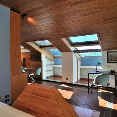 Apartamento The Garden Attic Cernobbio